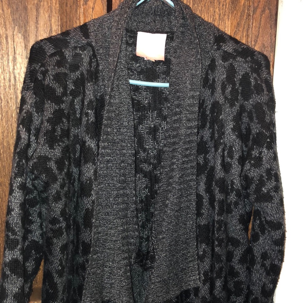 Leopard print gray and black cardigan